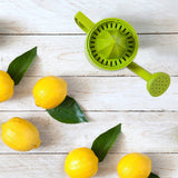 Lemoniere Original Watering Can Shaped Manual Hand Juicer Green Plastic Squeezer With Pourer For Lemon Or Citrus Juice With Flip Lid For Storage