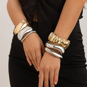 Women's Exaggerated Large Water Drop Metal Glossy Surface Mirror Open-ended Bracelet