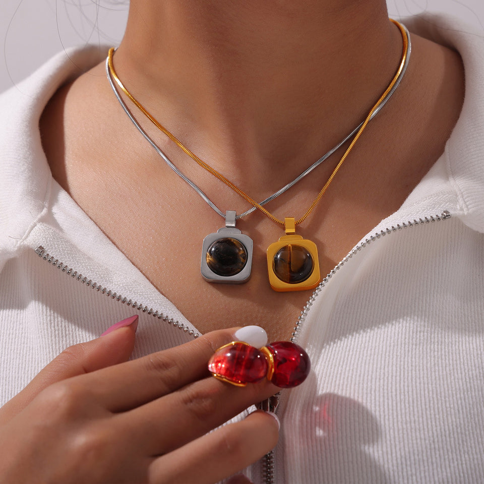 Personality Affordable Luxury Ornament Inlaid Tigereye Design Titanium Steel Necklace