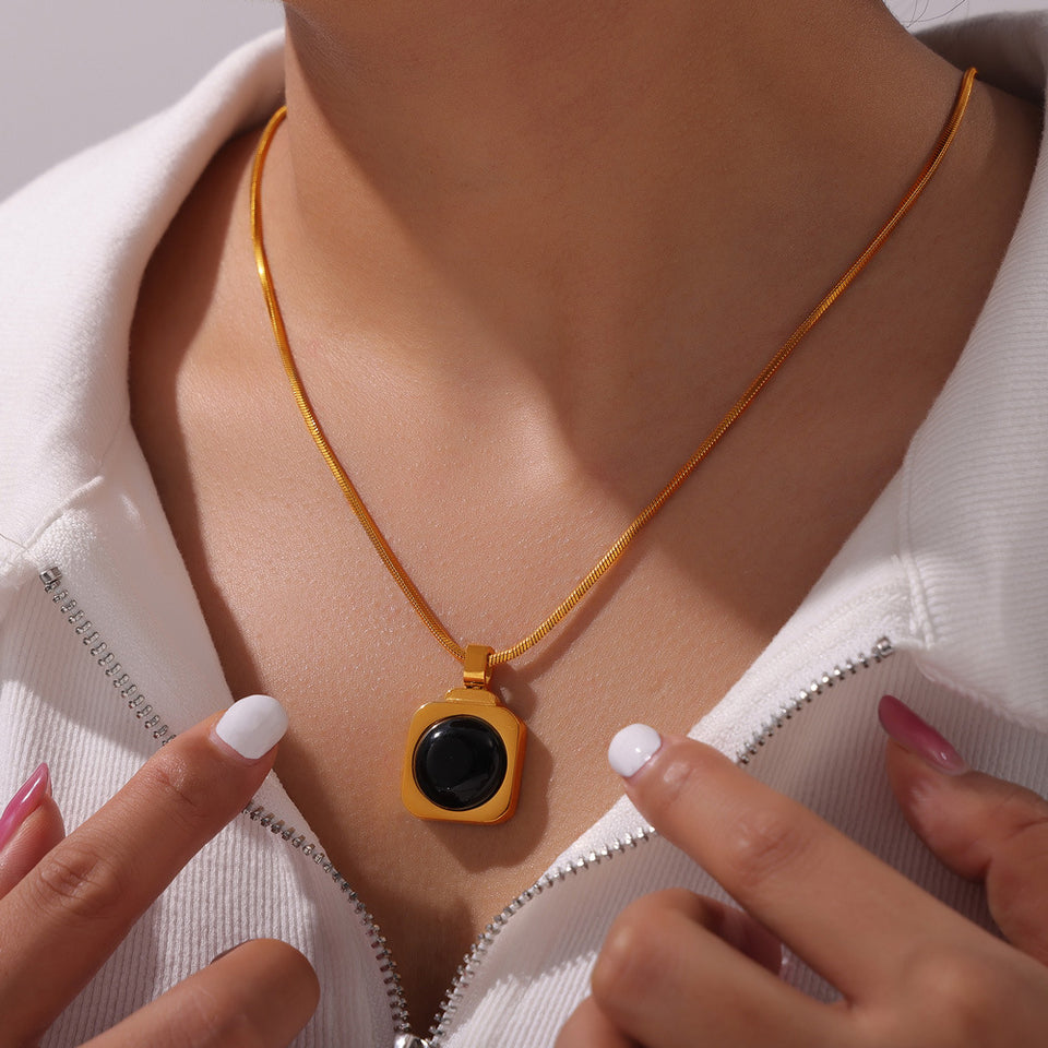 Personality Affordable Luxury Ornament Inlaid Tigereye Design Titanium Steel Necklace