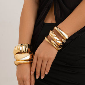 Women's Exaggerated Large Water Drop Metal Glossy Surface Mirror Open-ended Bracelet