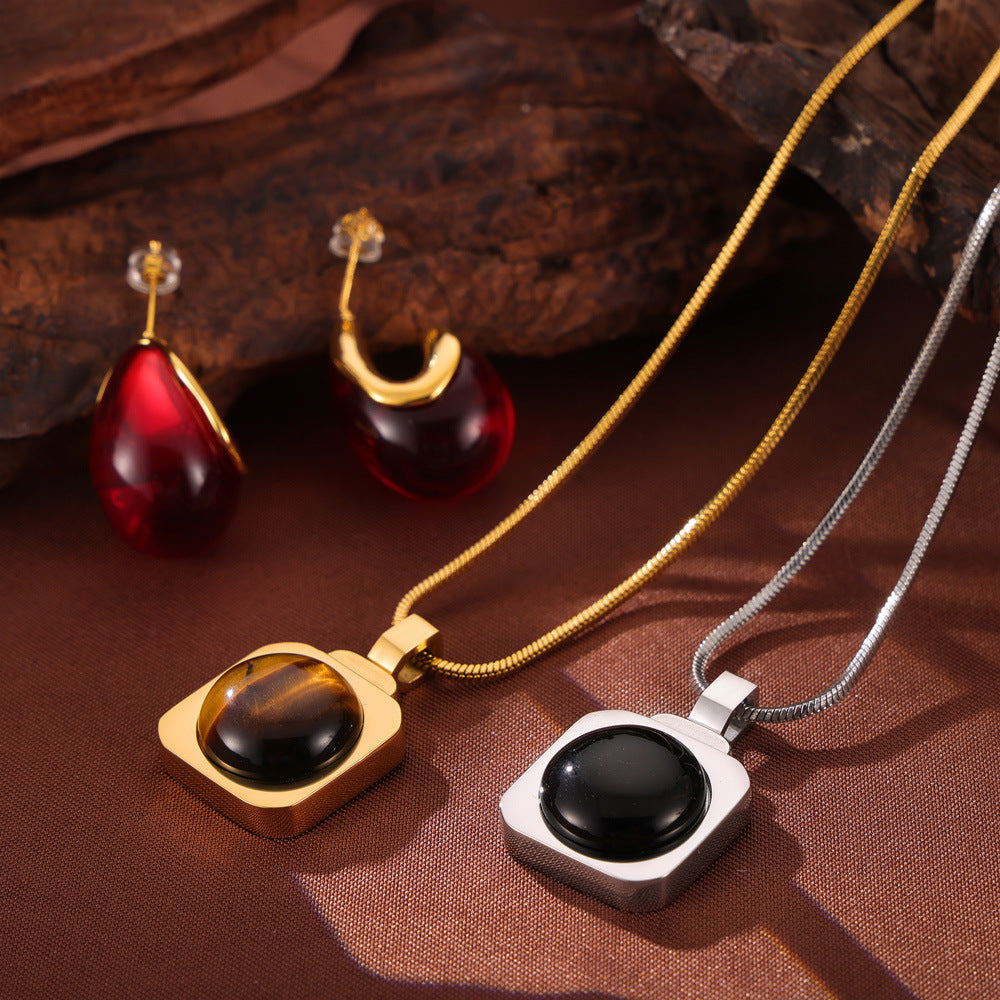 Personality Affordable Luxury Ornament Inlaid Tigereye Design Titanium Steel Necklace