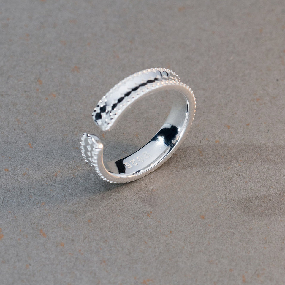 Fashionable Design Graceful Personality Fine Rice Noodles Round Beads Open Ring For Women