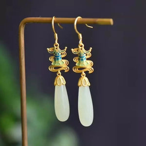 White Jade Water Drop Face Slimming Temperament Earrings Retro Court