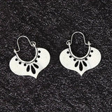 Retro Fashion Minimalism Hollow Heart Earrings