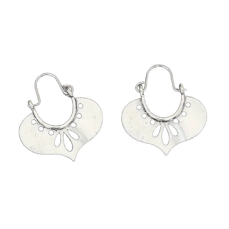 Retro Fashion Minimalism Hollow Heart Earrings