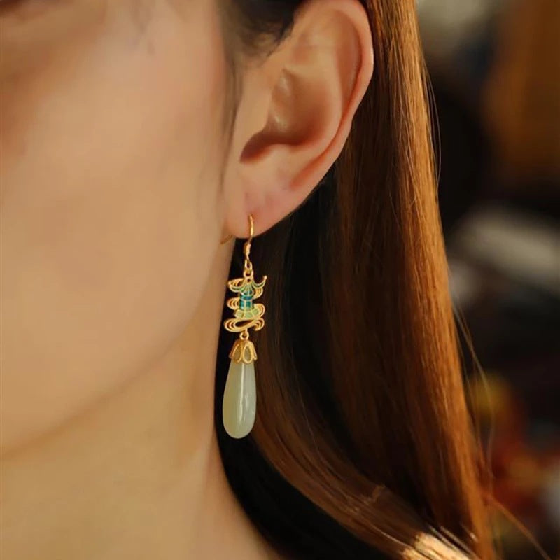 White Jade Water Drop Face Slimming Temperament Earrings Retro Court
