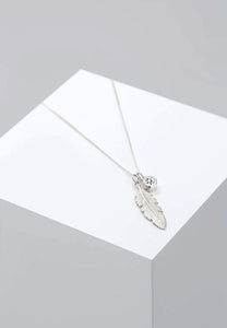 Zinc Alloy European And American Fashion & Trend Ornament Feather Diamond Pendant Necklace