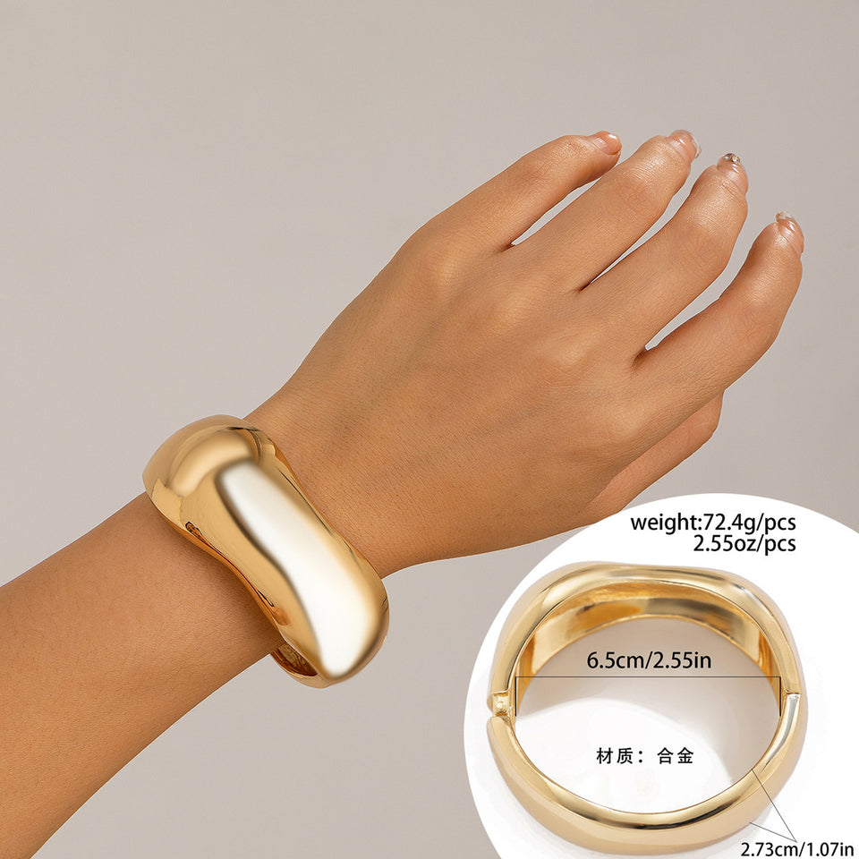 Women's Exaggerated Large Water Drop Metal Glossy Surface Mirror Open-ended Bracelet