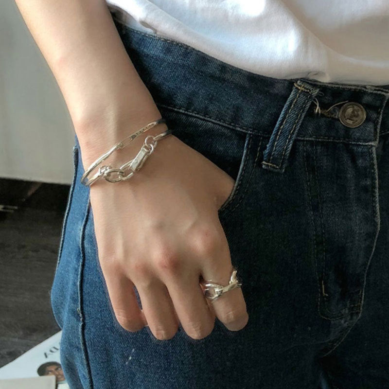 925 Sterling Silver Vintage Distressed Lock Knot Hook Thick Bracelet